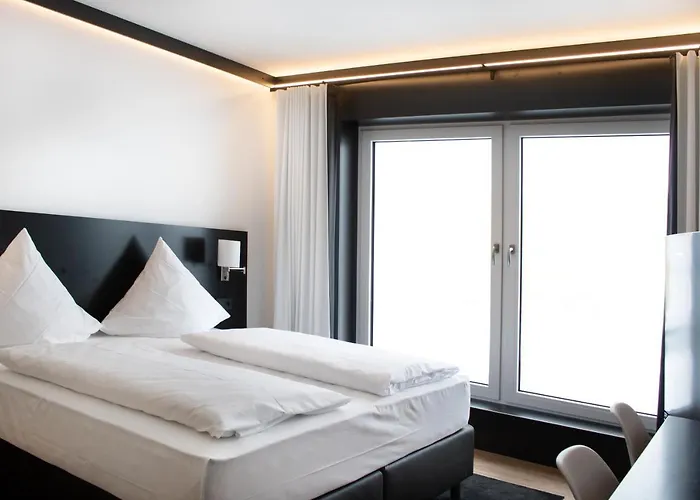 Отель Kl By Wmm *