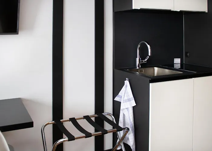 Отель Kl By Wmm